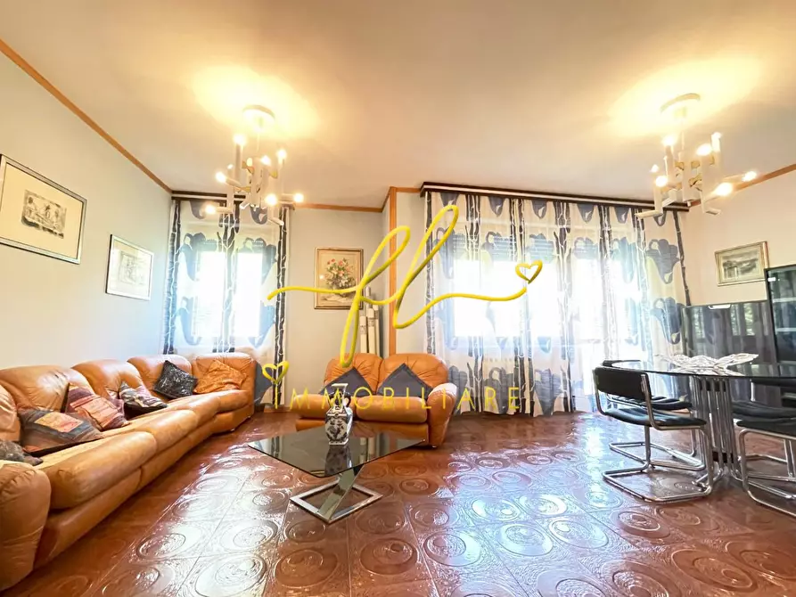 Immagine 2 di Appartamento in vendita  a Volterra