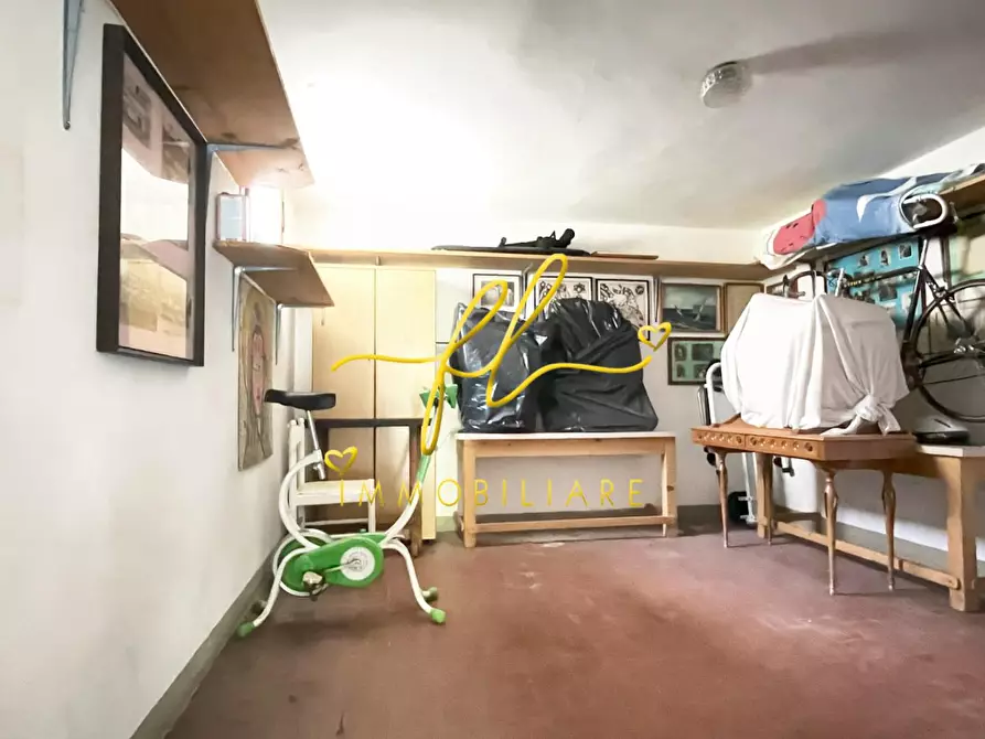 Immagine 15 di Appartamento in vendita  a Volterra