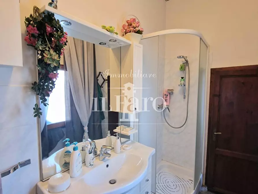 Immagine 27 di Terratetto in vendita  a Poggio A Caiano