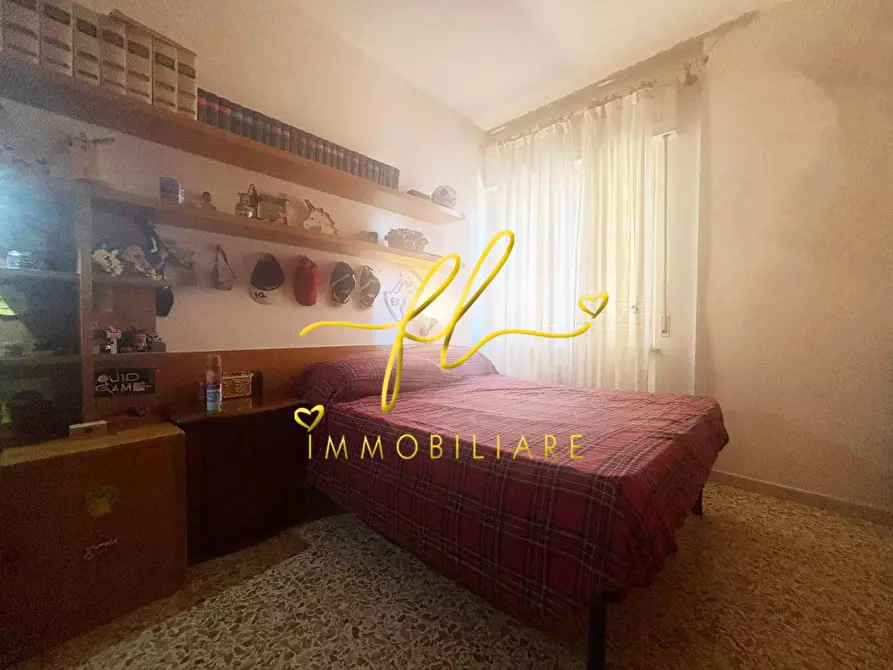 Immagine 19 di Appartamento in vendita  a Cecina