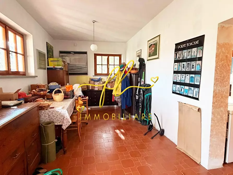 Immagine 22 di Villa in vendita  a Pomarance