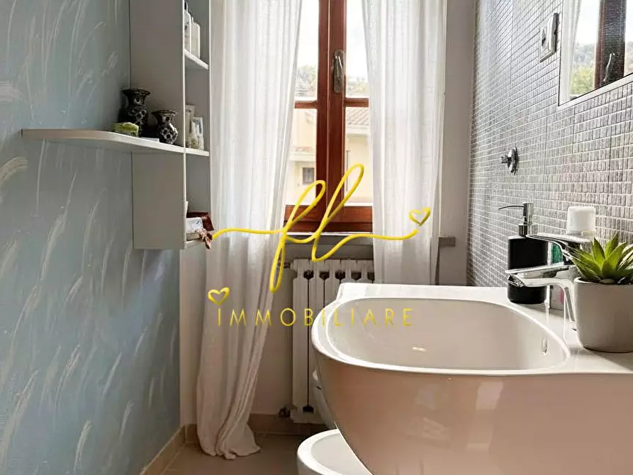 Immagine 16 di Villa in vendita  a Pomarance