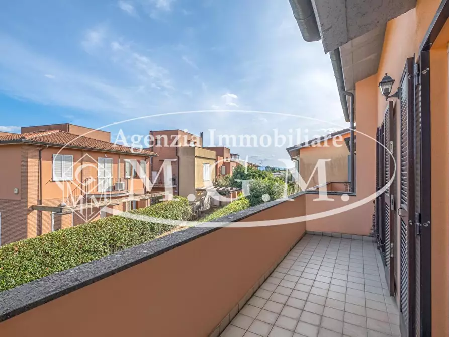 Immagine 19 di Villetta a schiera in vendita  a Calcinaia