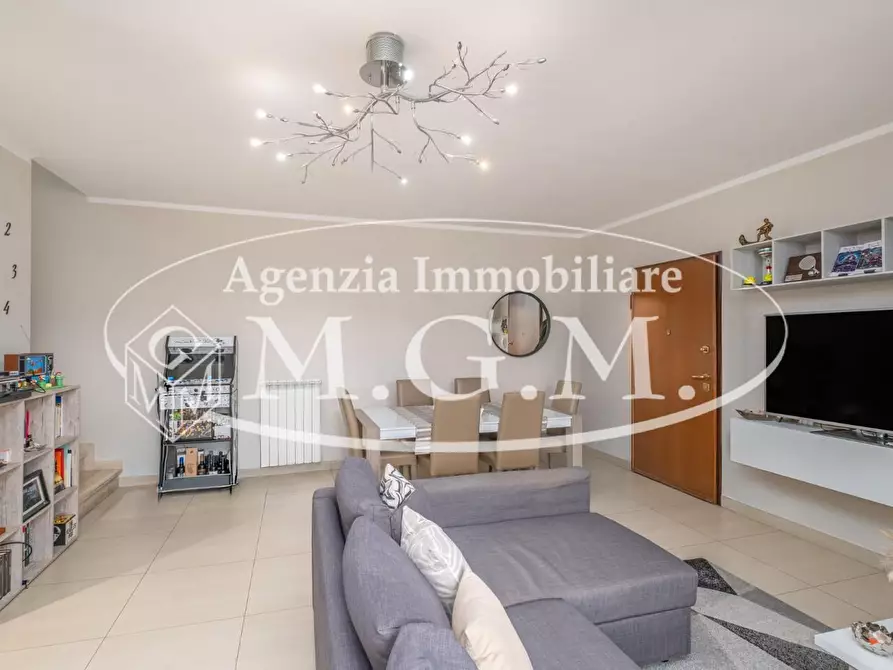 Immagine 14 di Villetta a schiera in vendita  a Calcinaia