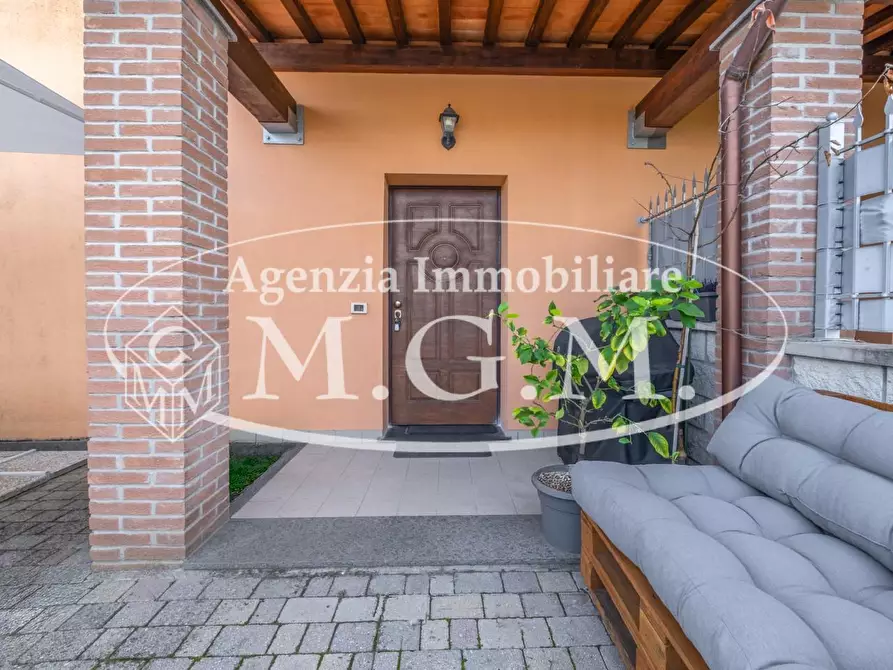 Immagine 4 di Villetta a schiera in vendita  a Calcinaia