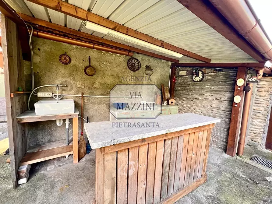 Immagine 15 di Casa semindipendente in vendita  a Seravezza