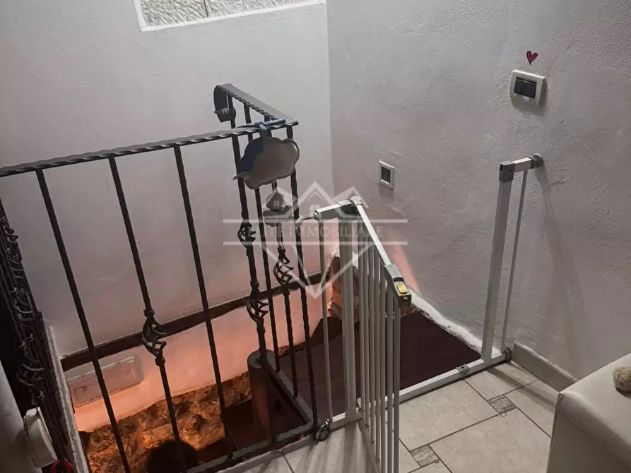 Immagine 11 di Porzione di casa in vendita  a Carrara