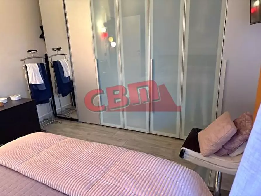 Immagine 8 di Appartamento in vendita  a Livorno