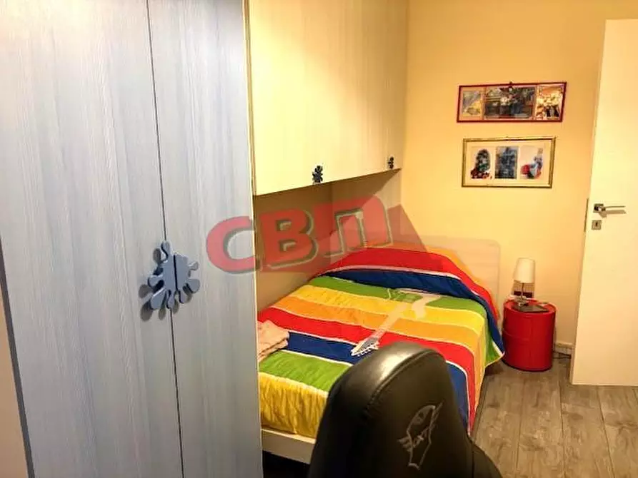 Immagine 10 di Appartamento in vendita  a Livorno