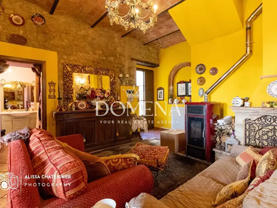 Immagine 10 di Porzione di casa in vendita  a Asciano