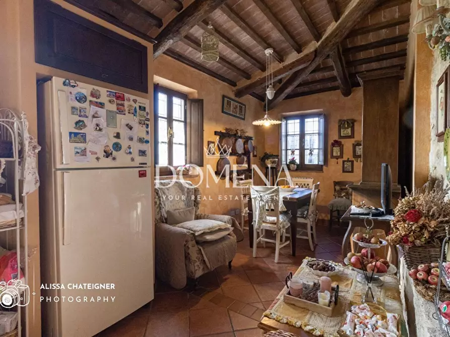 Immagine 4 di Porzione di casa in vendita  a Asciano