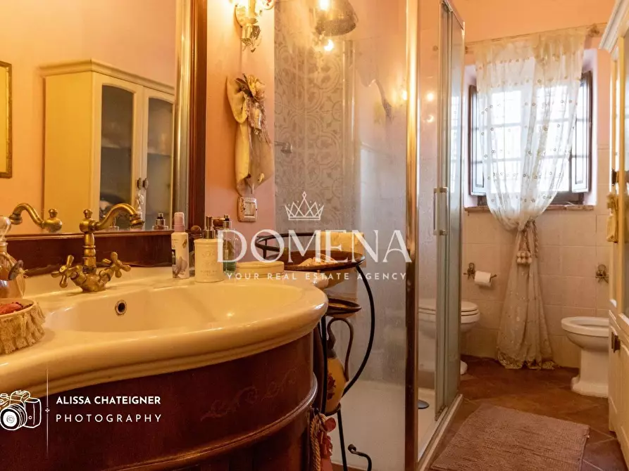 Immagine 38 di Porzione di casa in vendita  a Asciano