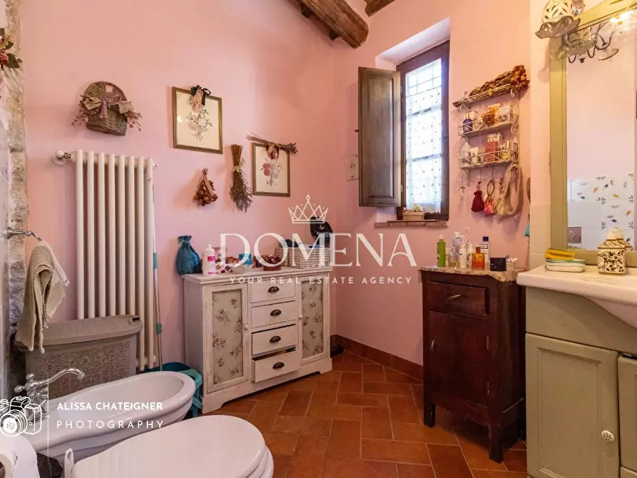 Immagine 11 di Porzione di casa in vendita  a Asciano