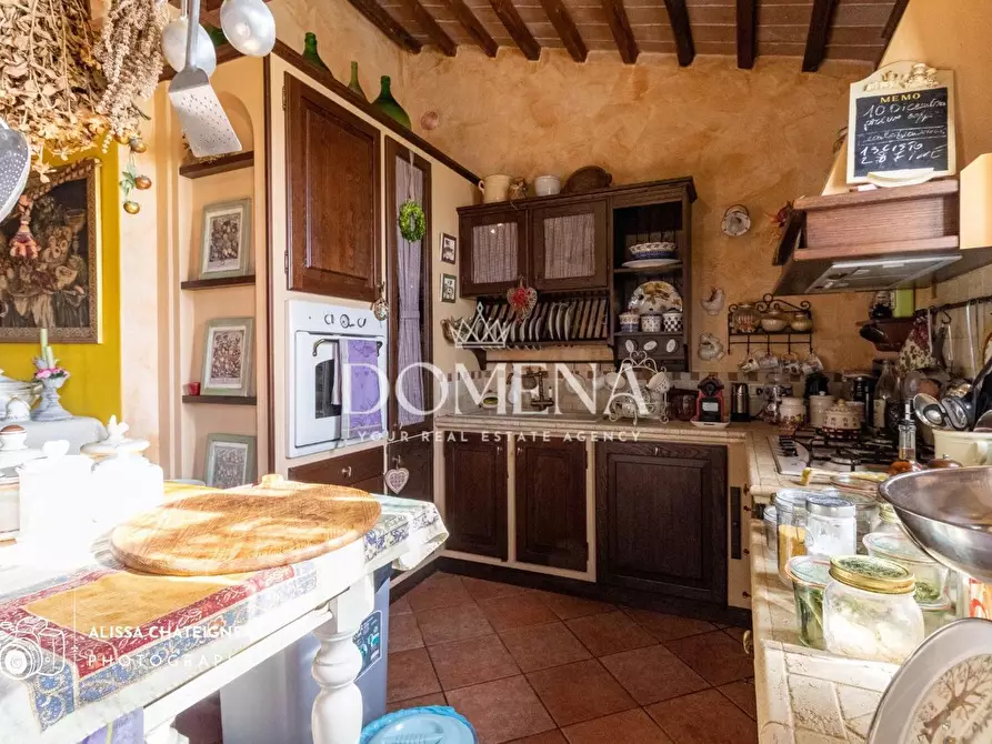 Immagine 12 di Porzione di casa in vendita  a Asciano