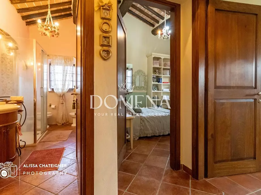 Immagine 36 di Porzione di casa in vendita  a Asciano