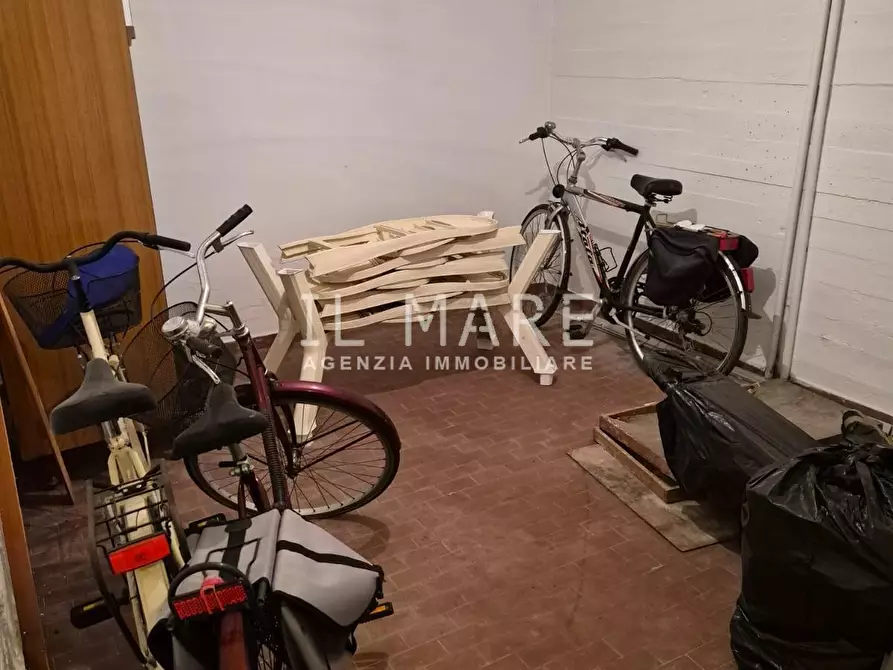 Immagine 16 di Appartamento in vendita  a Massa