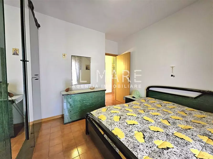 Immagine 33 di Appartamento in vendita  a Massa