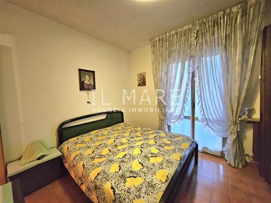 Immagine 16 di Appartamento in vendita  a Massa