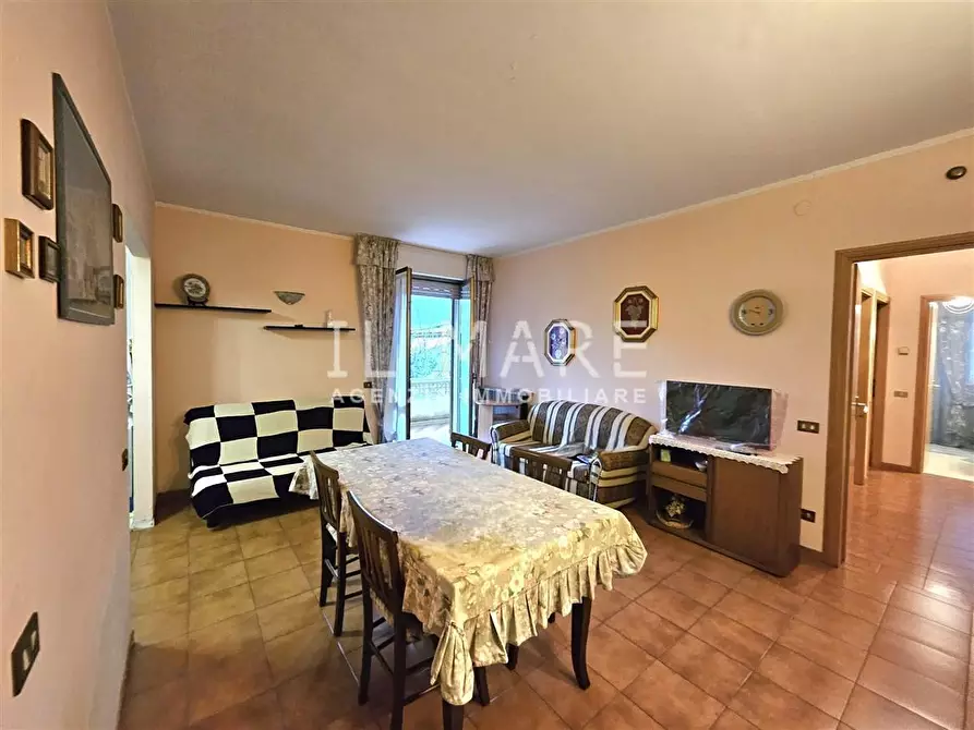 Immagine 4 di Appartamento in vendita  a Massa