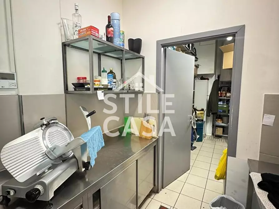 Immagine 7 di Bar / Ristorante in vendita  a Porcari