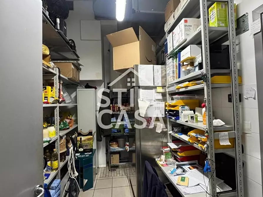 Immagine 10 di Bar / Ristorante in vendita  a Porcari