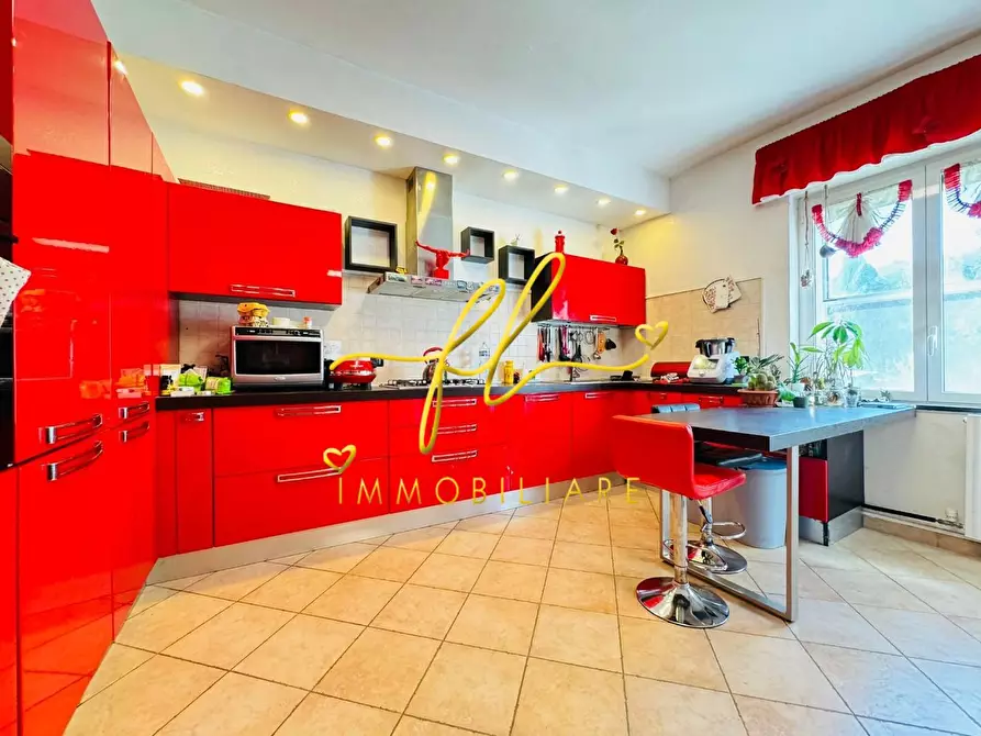 Immagine 4 di Appartamento in vendita  a Collesalvetti