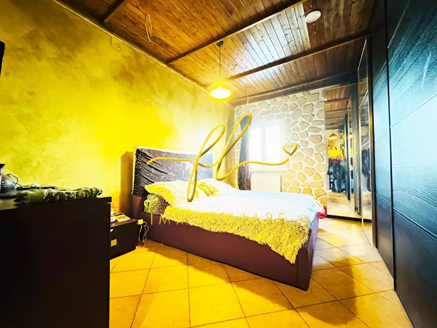 Immagine 15 di Appartamento in vendita  a Collesalvetti