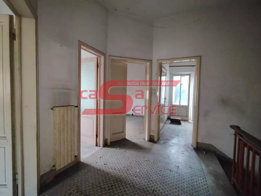 Immagine 21 di Casa indipendente in vendita  a Montecatini Terme