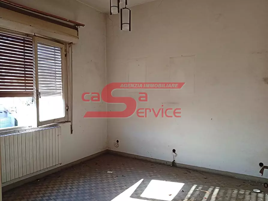 Immagine 20 di Casa indipendente in vendita  a Montecatini Terme