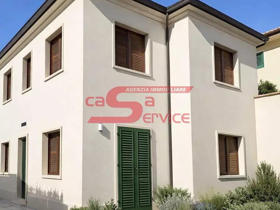Immagine 1 di Casa indipendente in vendita  a Montecatini Terme