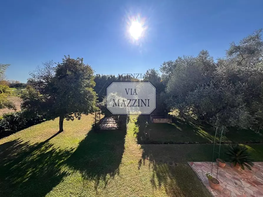 Immagine 27 di Rustico / casale in vendita  a Pietrasanta