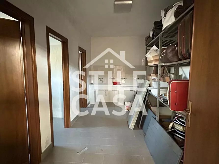 Immagine 11 di Capannone industriale in vendita  a Altopascio