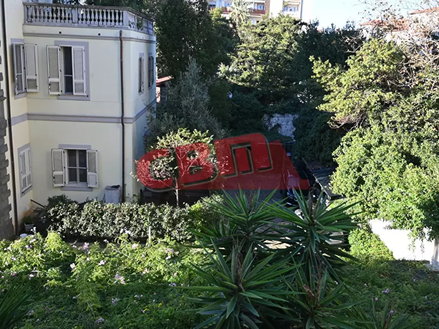 Immagine 16 di Appartamento in vendita  a Livorno