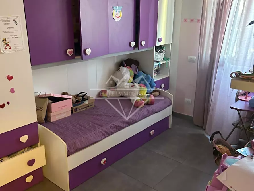 Immagine 9 di Appartamento in vendita  a Massa