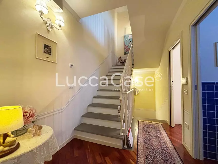 Immagine 26 di Villetta a schiera in vendita  a Porcari