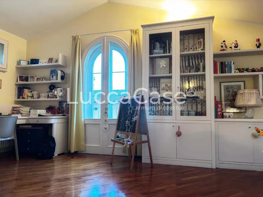 Immagine 36 di Villetta a schiera in vendita  a Porcari