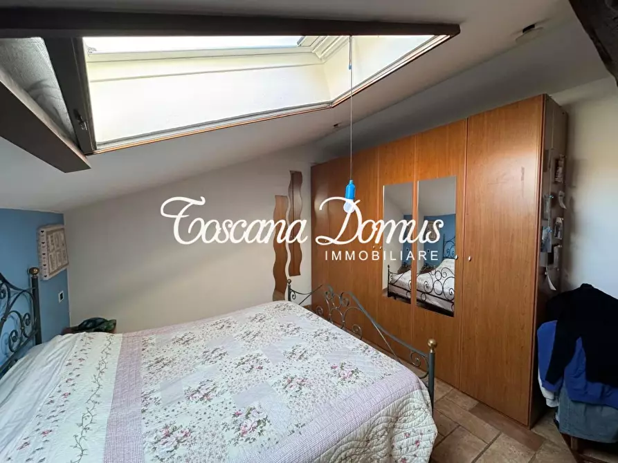 Immagine 18 di Appartamento in vendita  a Siena