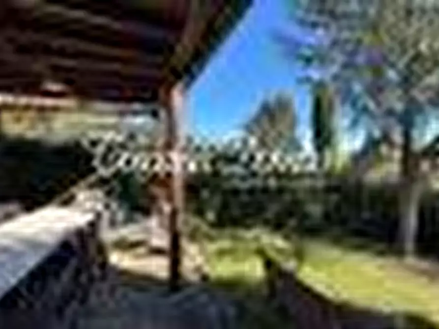 Immagine 26 di Appartamento in vendita  a Siena