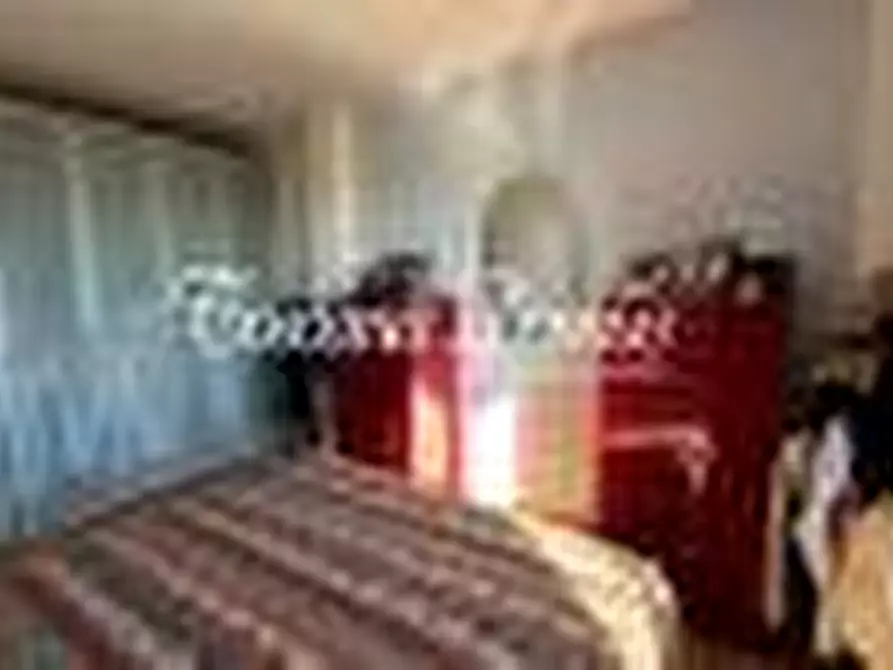 Immagine 17 di Appartamento in vendita  a Siena