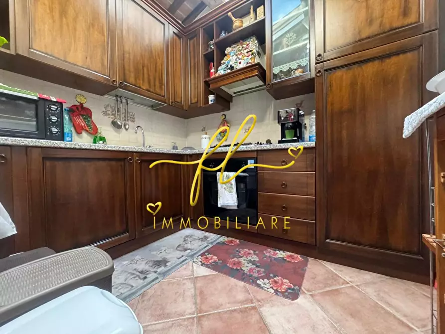 Immagine 11 di Appartamento in vendita  a Collesalvetti