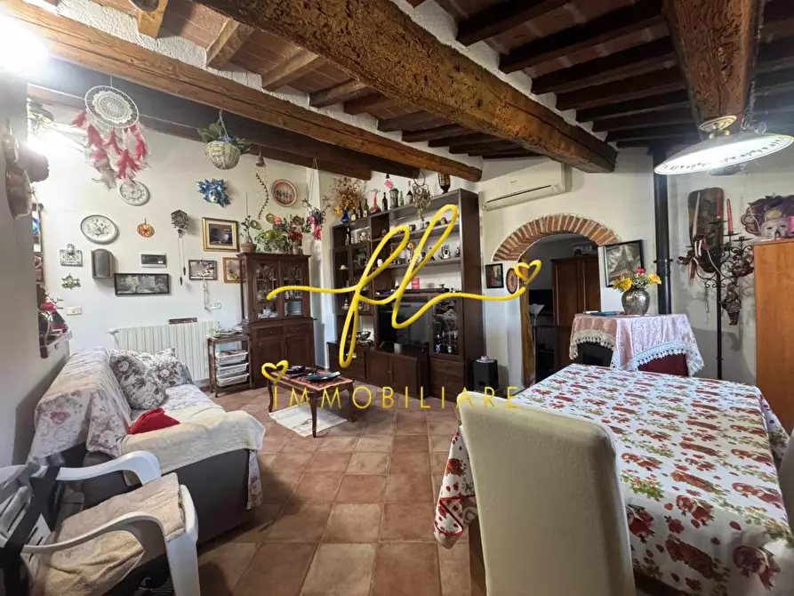 Immagine 10 di Appartamento in vendita  a Collesalvetti