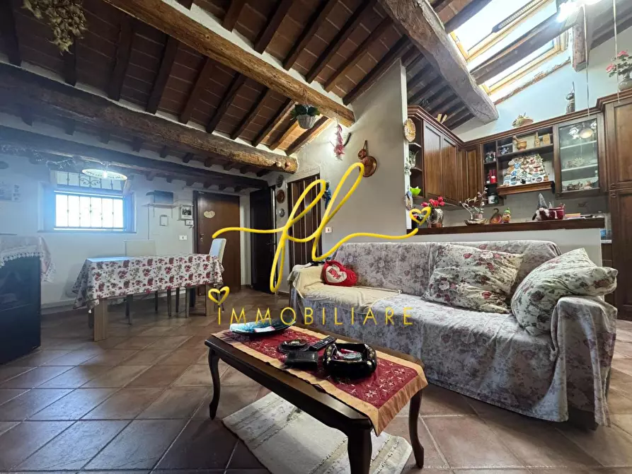 Immagine 1 di Appartamento in vendita  a Collesalvetti