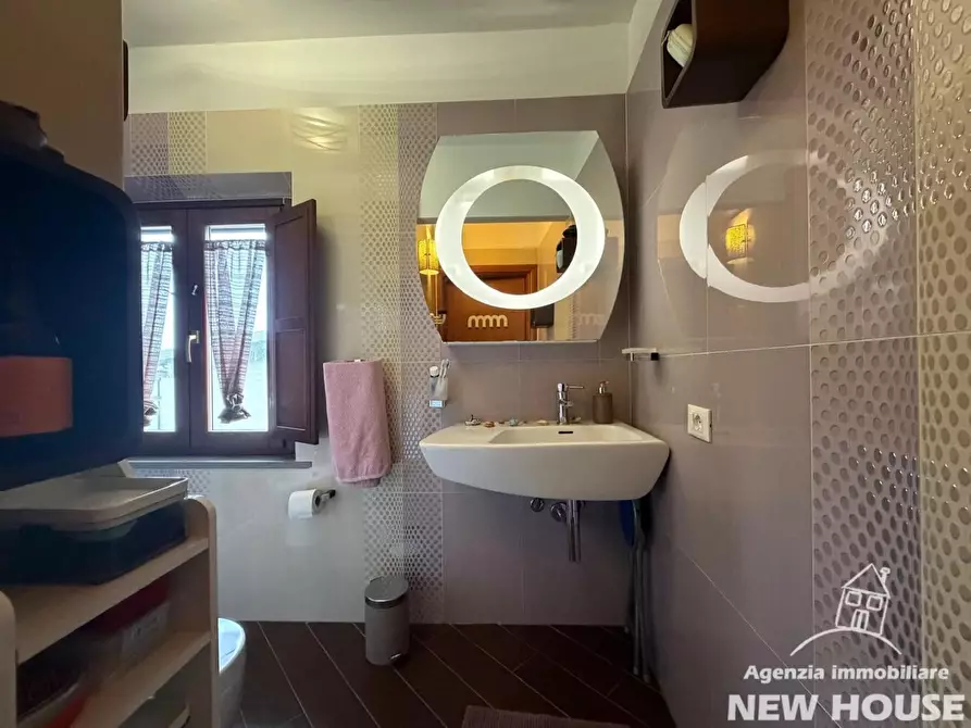 Immagine 22 di Appartamento in vendita  a Pisa