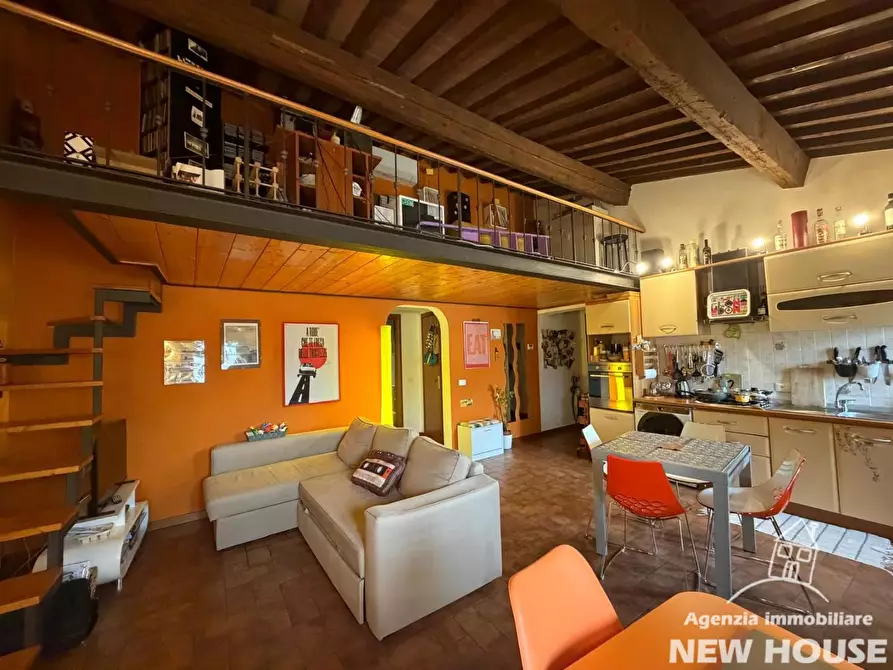 Immagine 13 di Appartamento in vendita  a Pisa