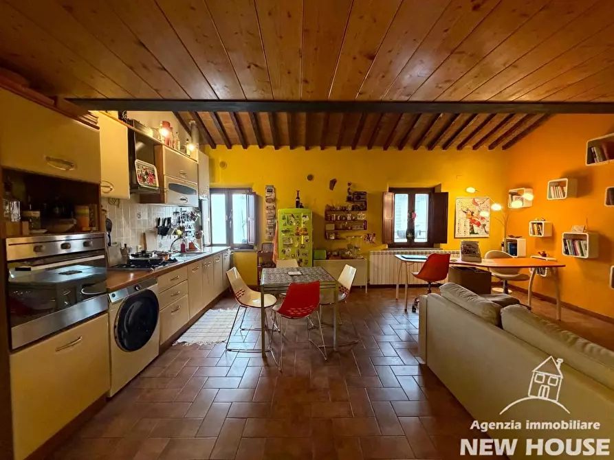 Immagine 8 di Appartamento in vendita  a Pisa