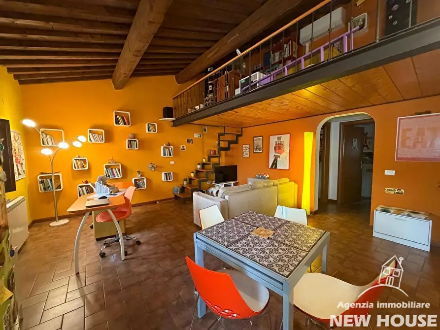 Immagine 2 di Appartamento in vendita  a Pisa