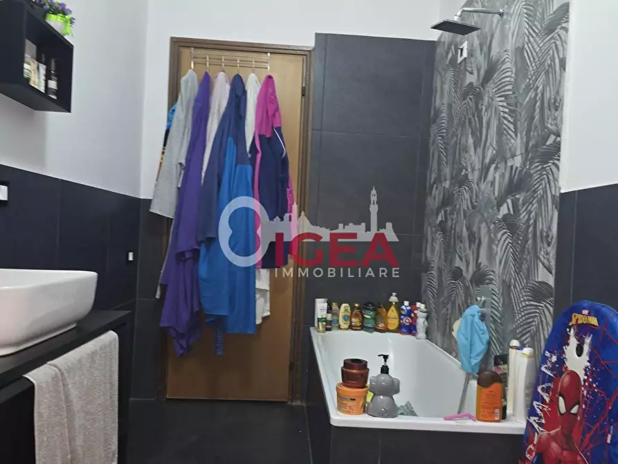 Immagine 23 di Appartamento in vendita  a Colle Di Val D'elsa