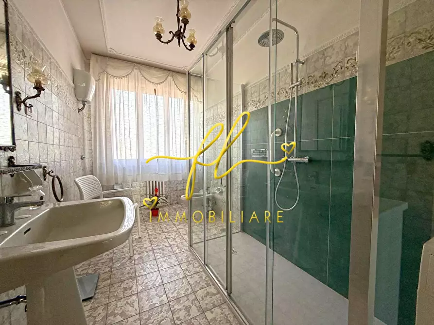 Immagine 25 di Appartamento in vendita  a Cecina