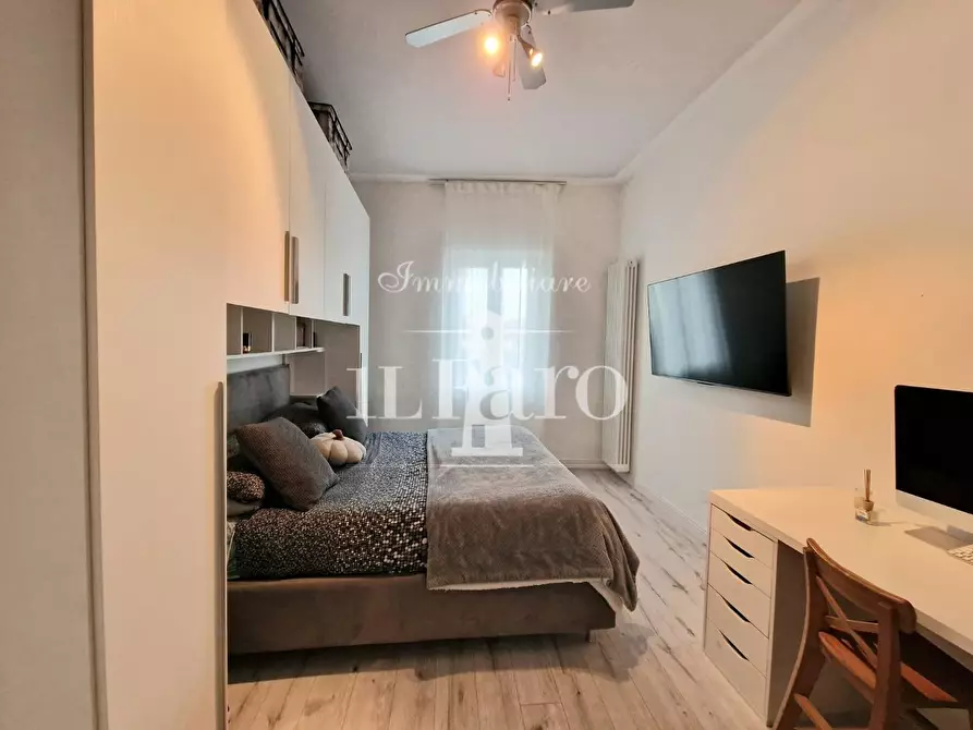 Immagine 17 di Terratetto in vendita  a Campi Bisenzio