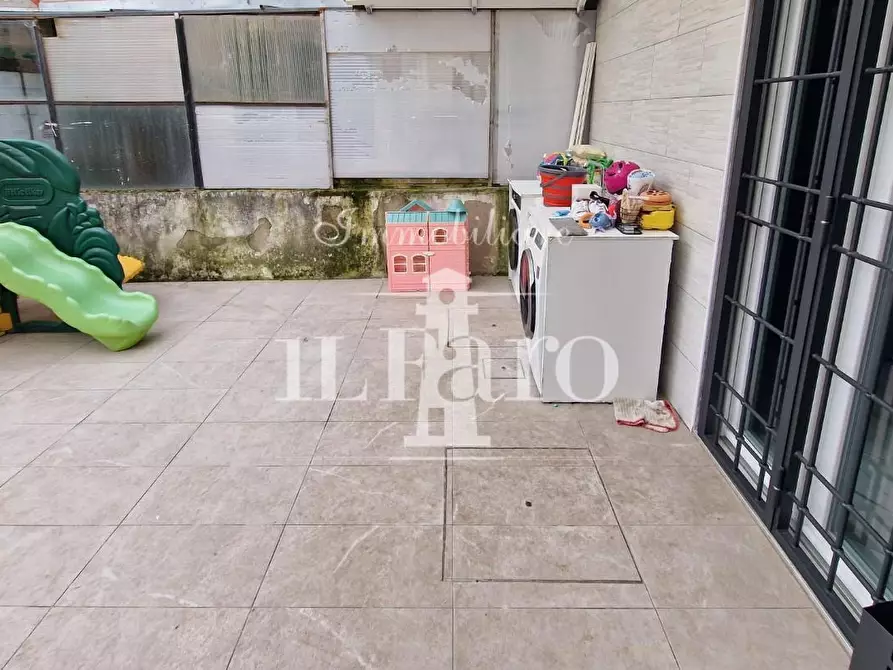 Immagine 40 di Terratetto in vendita  a Campi Bisenzio